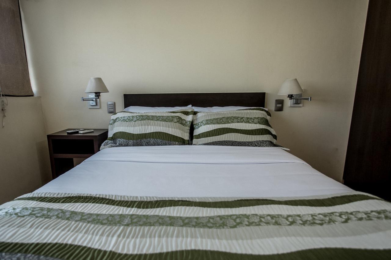 Hotel Capelli Express Talca  Bagian luar foto