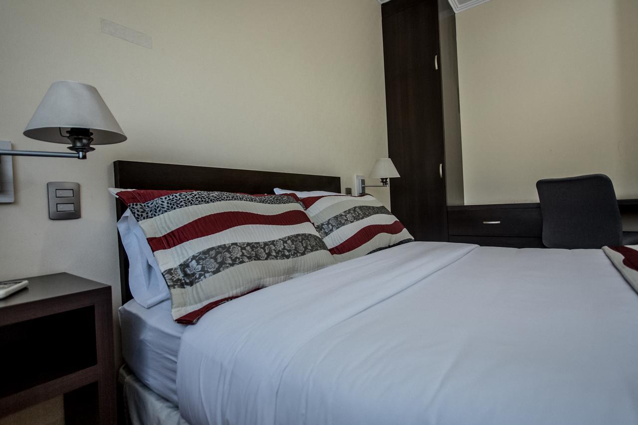 Hotel Capelli Express Talca  Bagian luar foto